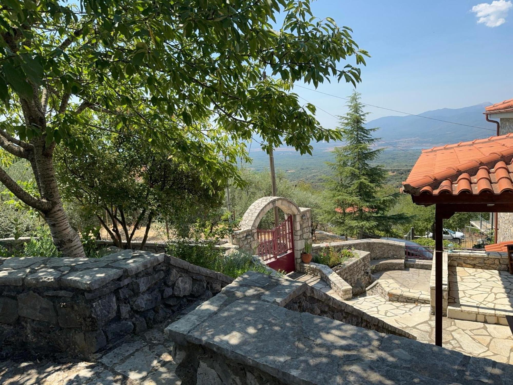 Psárion Terra Petra Villa At Psari Trikolonon Gortynia מראה חיצוני תמונה