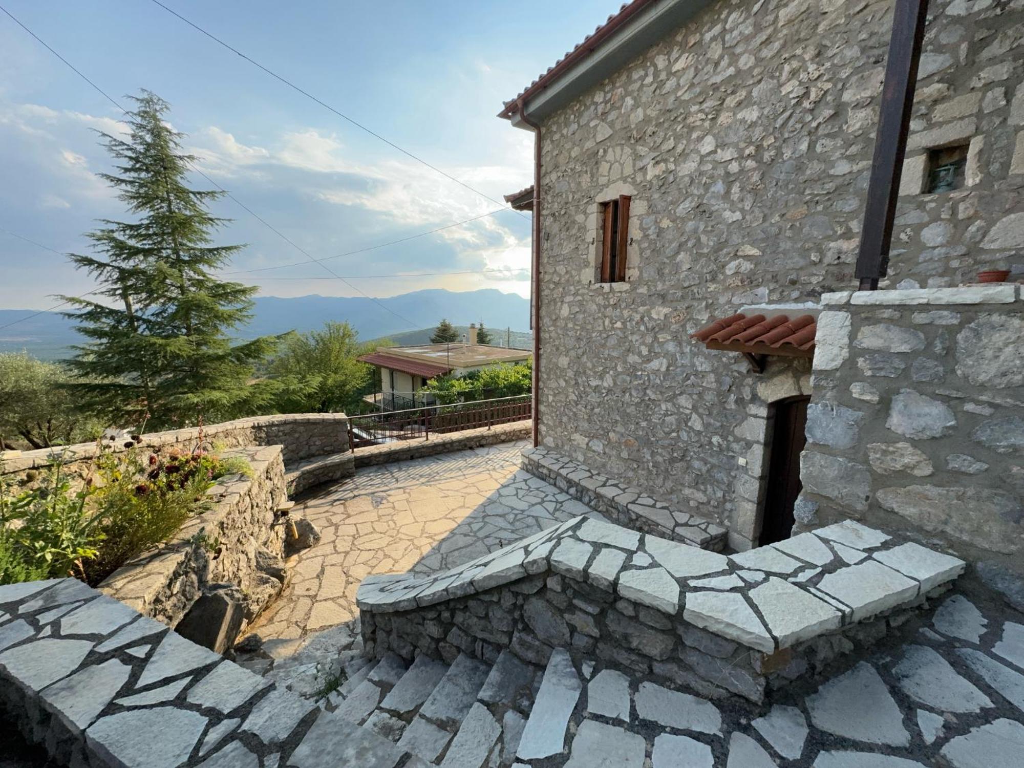 Psárion Terra Petra Villa At Psari Trikolonon Gortynia מראה חיצוני תמונה
