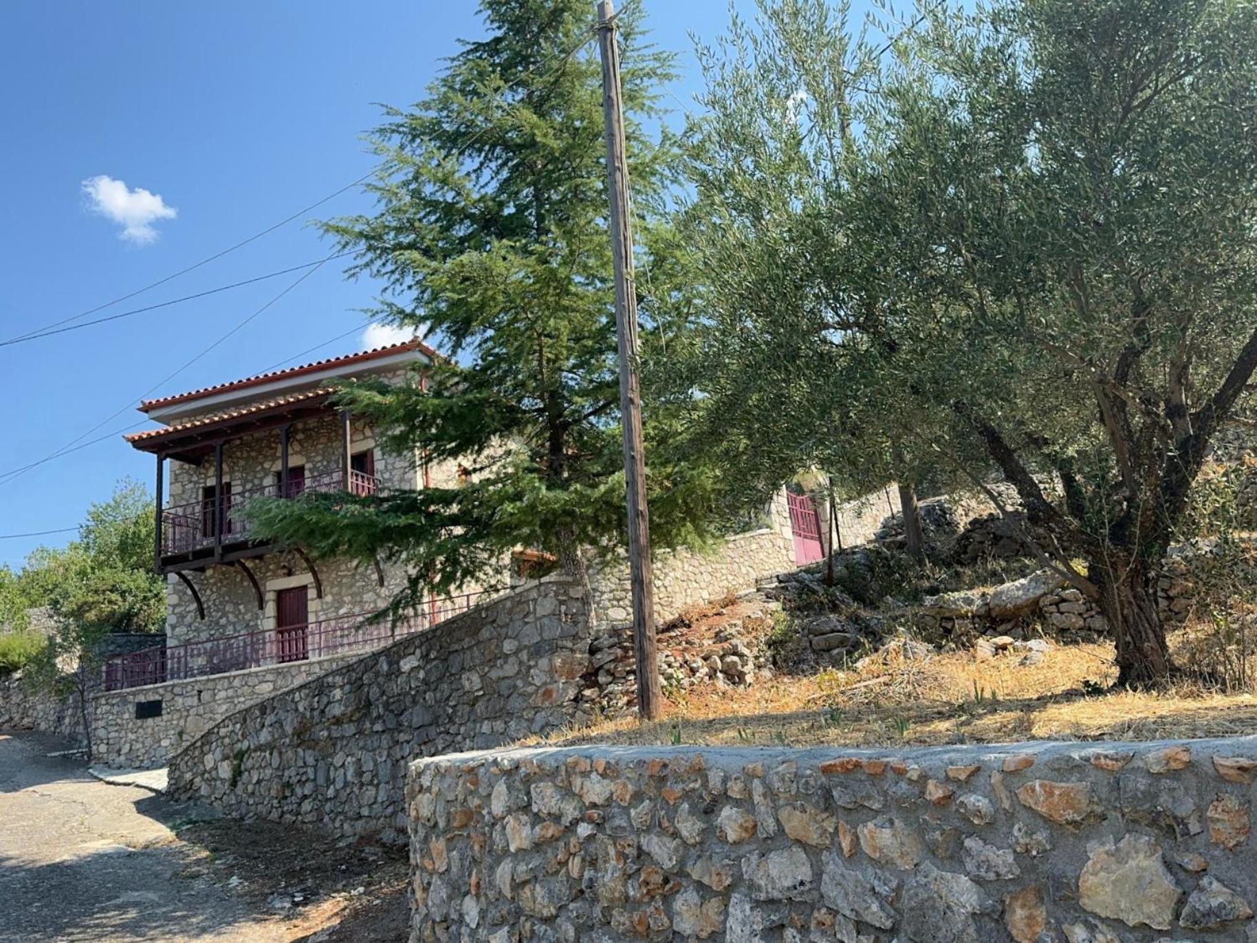 Psárion Terra Petra Villa At Psari Trikolonon Gortynia מראה חיצוני תמונה