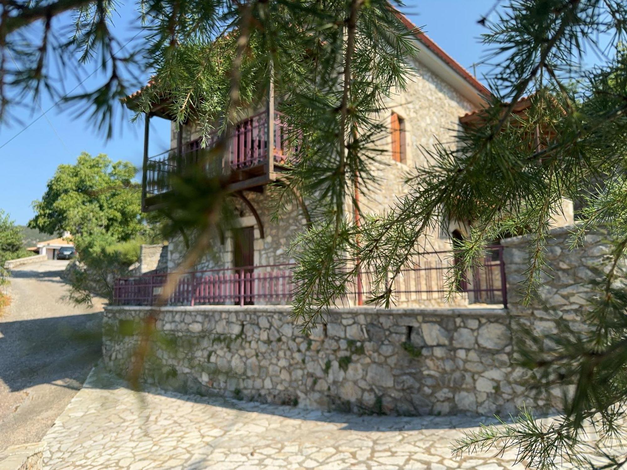 Psárion Terra Petra Villa At Psari Trikolonon Gortynia מראה חיצוני תמונה